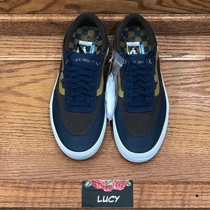 vans gilbert crockett independent